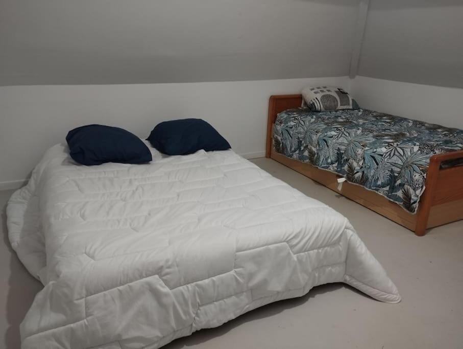 Agreable Maison Avec Parking Gratuit Apartment Amiens Exterior foto