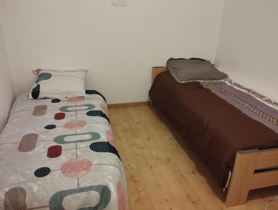 Agreable Maison Avec Parking Gratuit Apartment Amiens Exterior foto